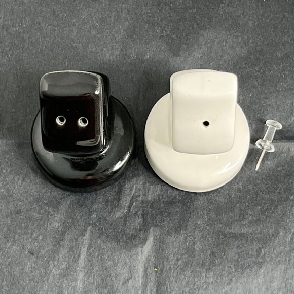 Black and White Music Notes Glass Salt and Pepper Shakers - Picture 2 of 4